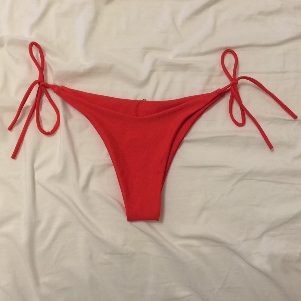 Blackbough bikini
